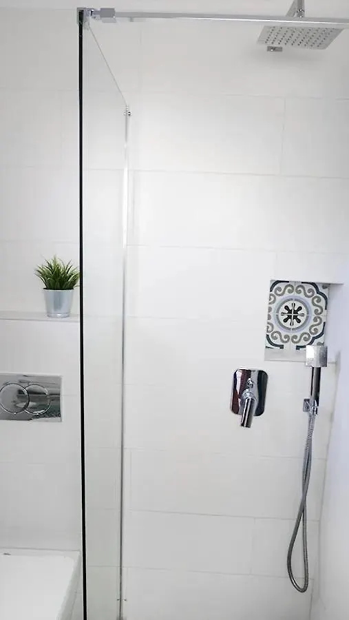 Mikri Elia Beach لاغوماندرا 0*,  اليونان