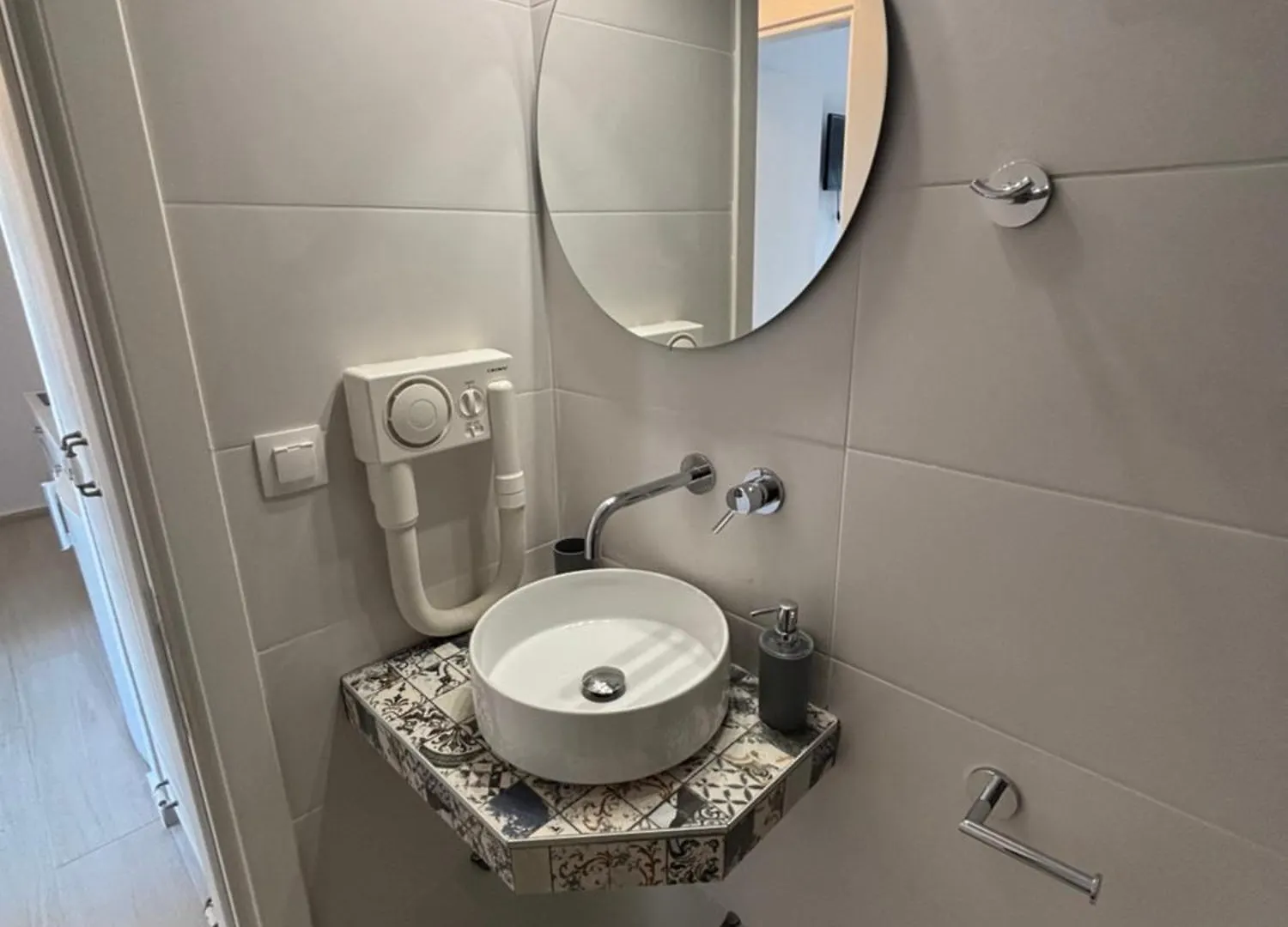 Mikri Elia Beach لاغوماندرا 0*,  اليونان